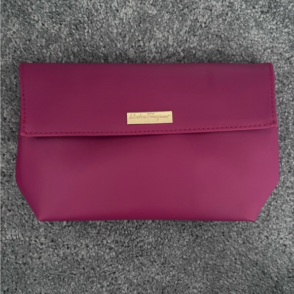 Salvatore ferragamo makeup pouch - Picture 2 of 2